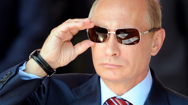 Путин прибывает в Минск