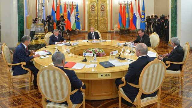 Лукашенко на встрече ОДКБ