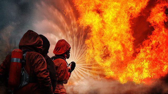 Пожар в Витебске : эвакуированы 20 человек