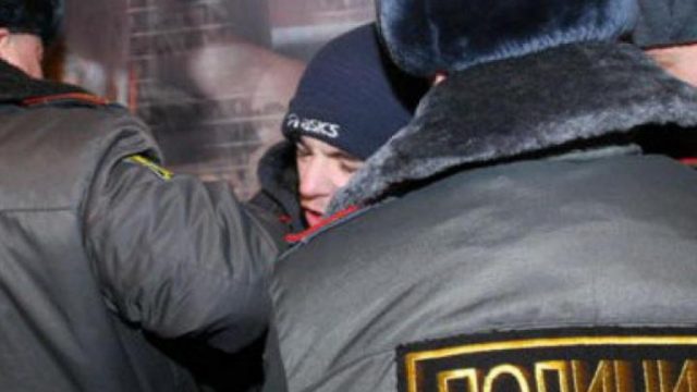 В России белорус избил двух полицейских