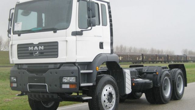 В Солигорском районе мужина похитил 235 л. дизельного топлива из бака грузовика