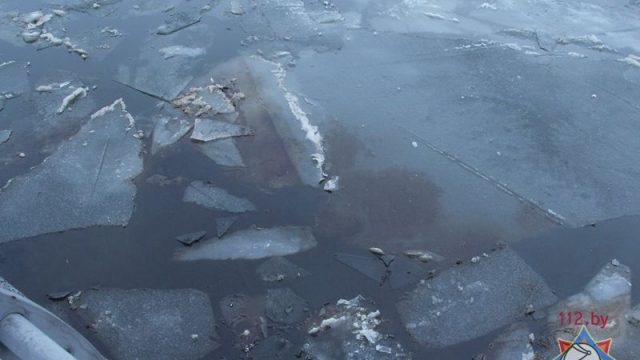В Минске произошла утечка нефтепродуктов в акваторию канала Слепянской водной системы