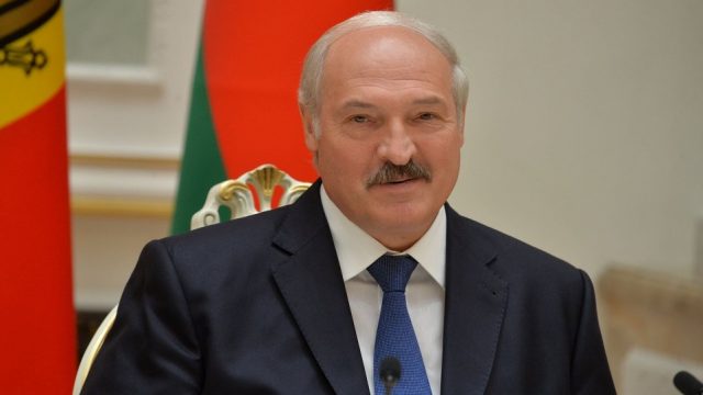 Подписи для Лукашенко 
