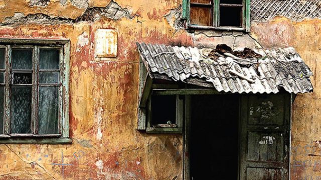 Бобруйчан и могилевчан будут отселять из аварийных столетних домов