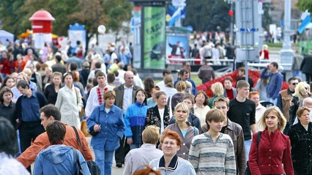 С начала 2015 года население Беларуси увеличилось на 4 474 человека