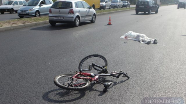 На въезде в Брест насмерть сбили велосипедиста