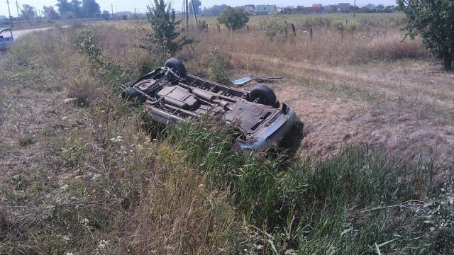 В Пинске женщина-водитель попала в серьезное ДТП и чудом осталась жива
