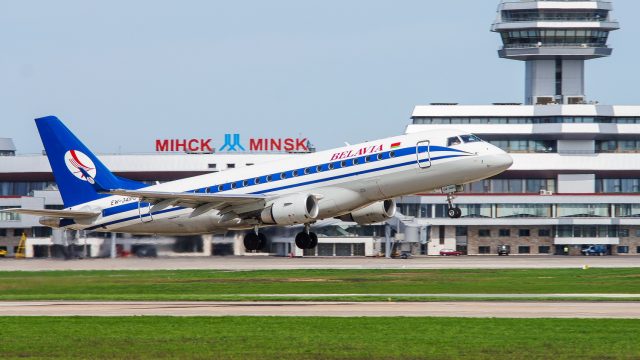 В Национальном аэропорту Минска до конца года появится четыре мобильных инфокиоска