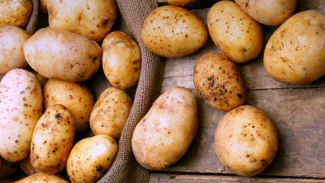 Россия запретила ввоз 20 тонн белорусской картошки