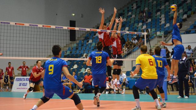Белорусские волейболисты в стартовом матче уступили словенцам на чемпионате Европы