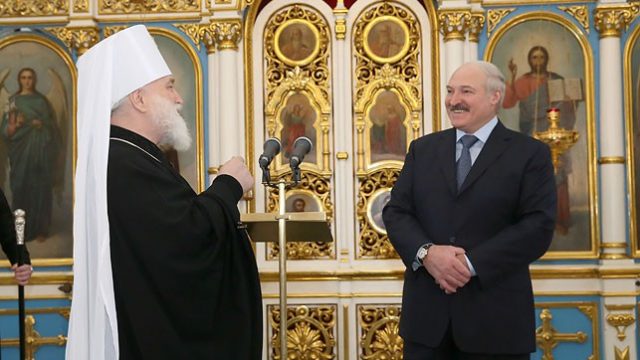 Лукашенко в храме 