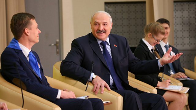 Лукашенко про школы 