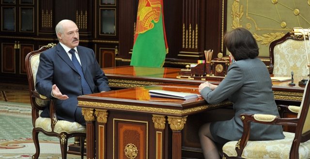 Лукашенко и Кочанова 