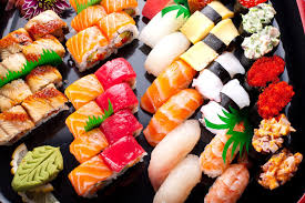 Fusion Sushi: вкусные суши для рядовых обедов и торжественных случаев