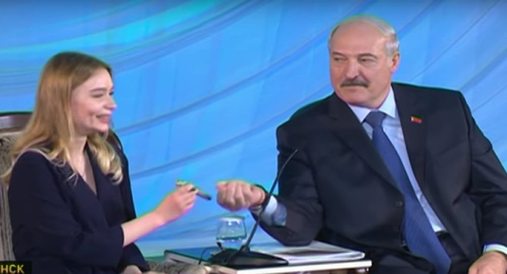 Лукашенко и студентка