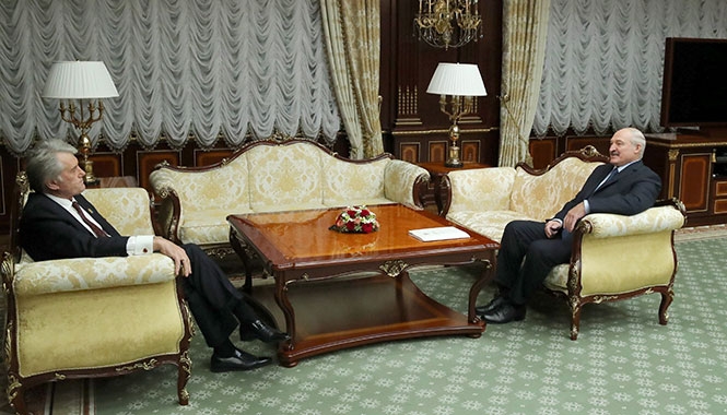 Лукашенко и Ющенко