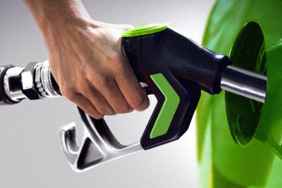 Нерезиденты СНГ будут платить за топливо по повышенным ценам