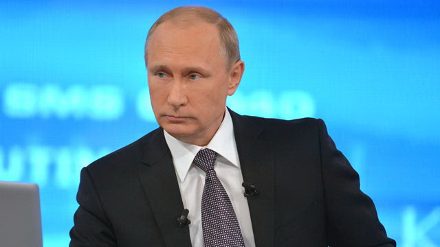 Президент России Владимир Путин сегодня, 16 апреля, провёл традиционную "прямую линию", ответив на 74 вопроса за 3 часа 57 минут
