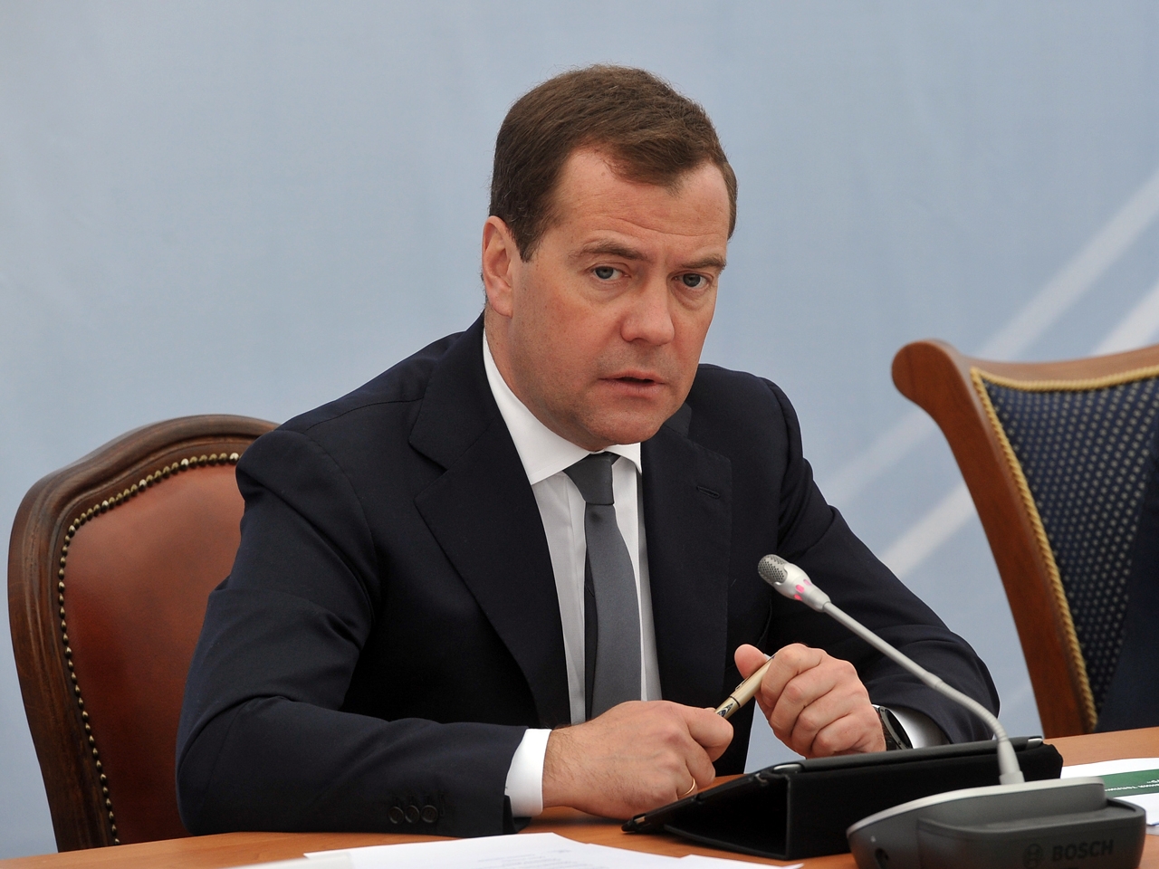 Медведев: России можно поучиться тому, как в Беларуси устроено сельское хозяйство