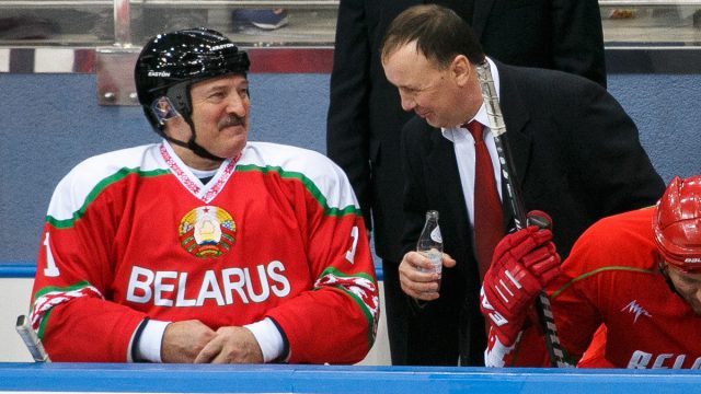 Лукашенко и хоккей 